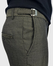Load image into Gallery viewer, VINCENT & FRANKS W22VF-23601 BRN SLIM TROUSER