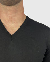 Load image into Gallery viewer, VISCONTI W23V BLACK WOOL V-NECK SWEATER