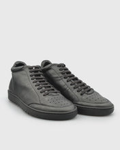 Load image into Gallery viewer, VINCENT & FRANKS VFW24XON BLACK CALF LEATHER SNEAKER