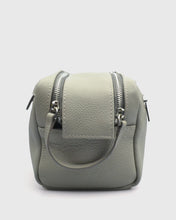 Load image into Gallery viewer, KARL LAGERFELD 815419-410 SAND HAND SATCHEL