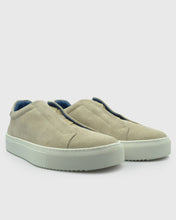 Load image into Gallery viewer, VINCENT & FRANKS S24VF-BRACESLIP SAND SUEDE SNEAKER