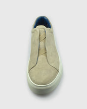 Load image into Gallery viewer, VINCENT & FRANKS S24VF-BRACESLIP SAND SUEDE SNEAKER