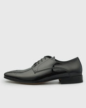 Load image into Gallery viewer, VINCENT & FRANKS VFS24RY BLACK PATENT DERBY SHOE