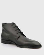 Load image into Gallery viewer, VINCENT & FRANKS VFW26 BLACK BIRDS-EYE DERBY LEATHER BOOT