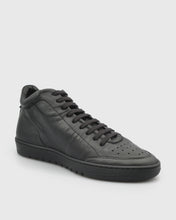 Load image into Gallery viewer, VINCENT & FRANKS VFW24XON BLACK CALF LEATHER SNEAKER