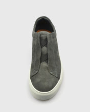 Load image into Gallery viewer, VINCENT & FRANKS W25VF-BRACESLIP D-GREY SUEDE SNEAKER