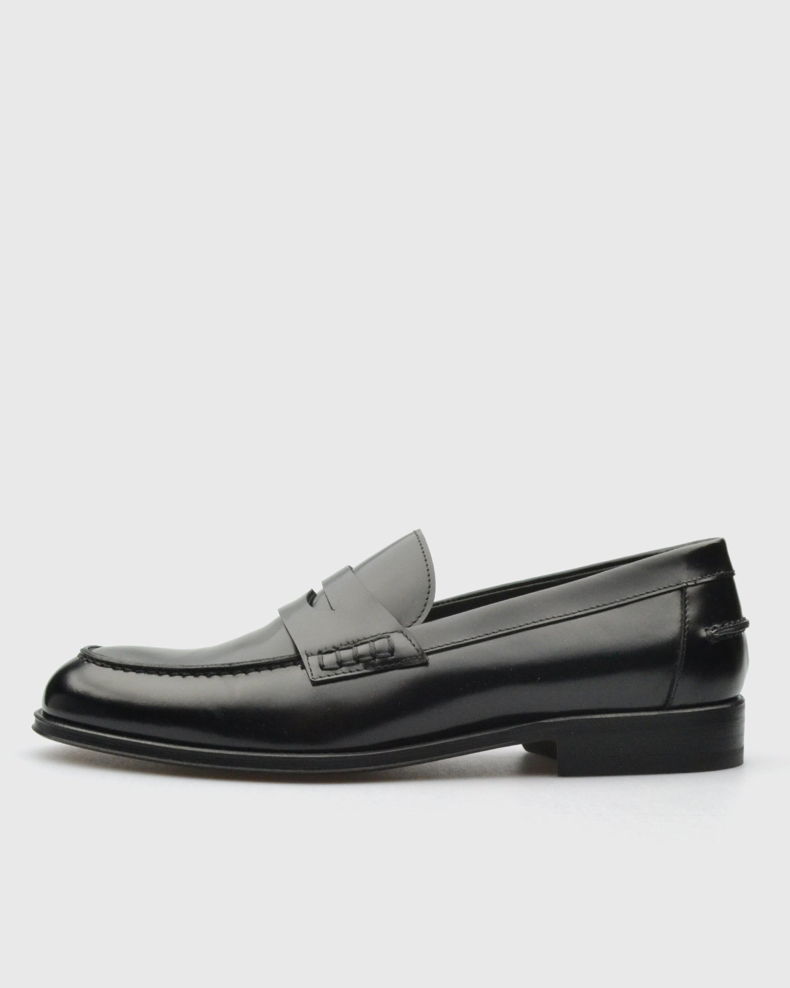 VINCENT & FRANKS W25VF BLACK HIGH-SHINE PENNY LOAFER