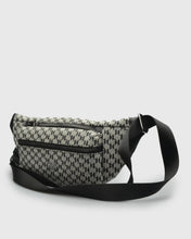 Load image into Gallery viewer, KARL LAGERFELD 805906-990 BLACK BELT SATCHEL