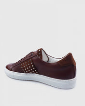 Load image into Gallery viewer, VINCENT & FRANKS VFSNKRW19 TAN SNEAKER