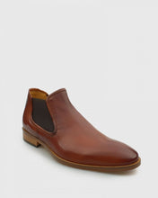 Load image into Gallery viewer, IMASCHI VITS19-3651 BRANDY CHELSEA 1/2 BOOT