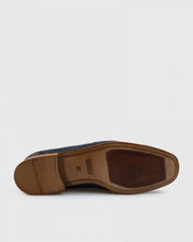 Load image into Gallery viewer, VINCENT & FRANKS VFSS19373 NAVY LOAFER