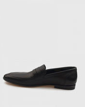 Load image into Gallery viewer, VINCENT & FRANKS VFSS19BEL PERFORATED BLACK LOAFER
