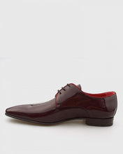 Load image into Gallery viewer, L'STONY 6444 PATENT MAROON LACE SHOE