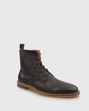 Load image into Gallery viewer, VINCENT & FRANKS VFW19B BROWN BROGUE BOOT