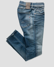 Load image into Gallery viewer, REPLAY M914661523009 DIRTY BLUE ANBASS HYPERFLEX JEANS