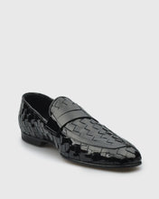 Load image into Gallery viewer, VINCENT & FRANKS VFS22-LO BLACK WOVEN PATENT LOAFER