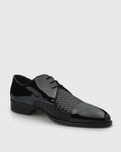 Load image into Gallery viewer, VINCENT & FRANKS VFS23 PATENT BLACK DERBY SHOE