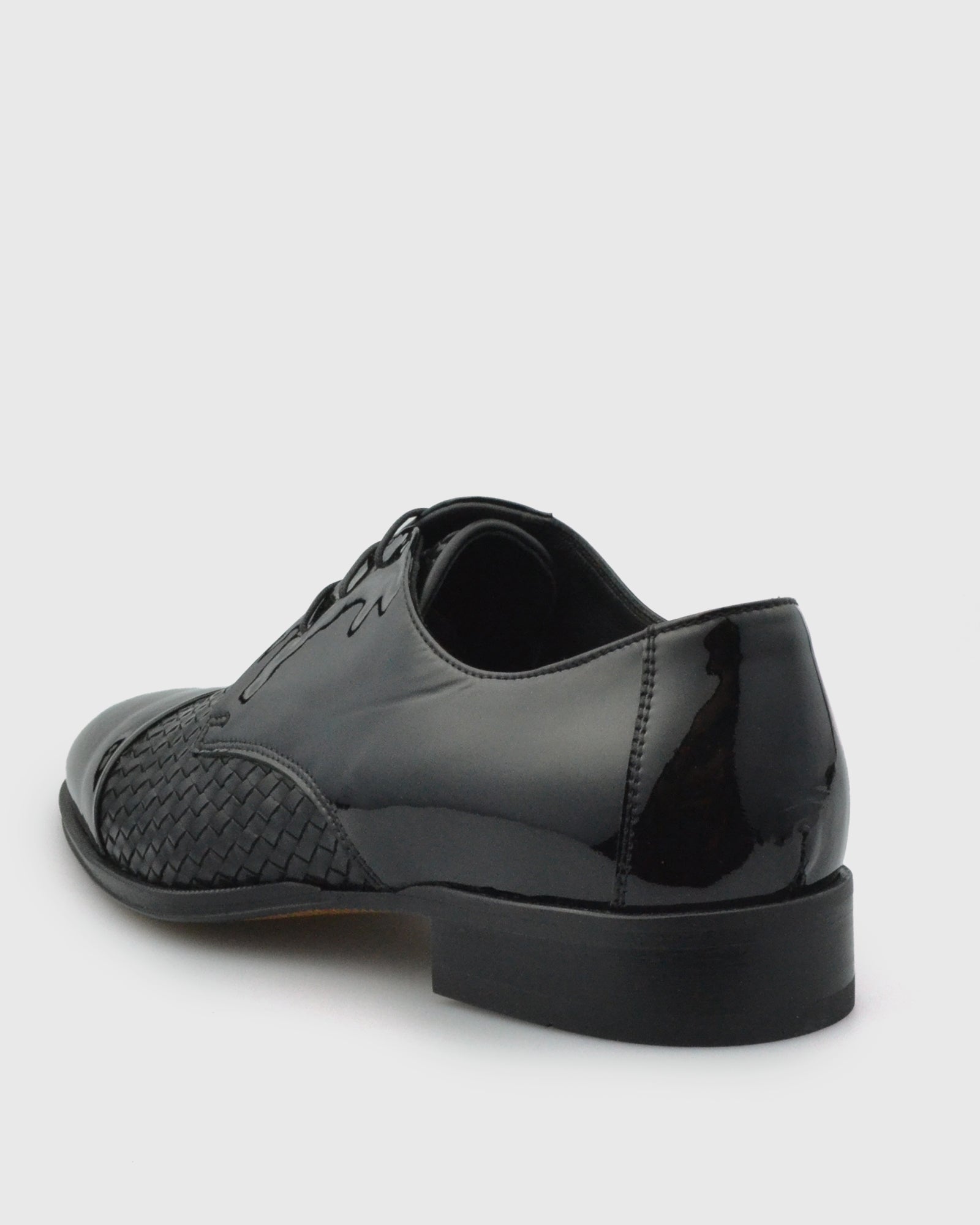 VINCENT & FRANKS VFS23 PATENT BLACK DERBY SHOE