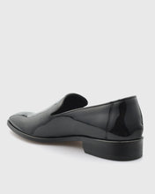 Load image into Gallery viewer, VINCENT & FRANKS VFW23-S SHINY BLACK PATENT LOAFER