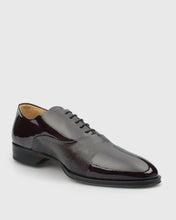 Load image into Gallery viewer, VINCENT & FRANKS VFS22 MAROON PATENT DERBY SHOE