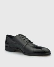 Load image into Gallery viewer, VINCENT & FRANKS VFS21 BLACK PATENT DERBY SHOE
