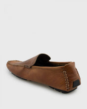 Load image into Gallery viewer, VINCENT & FRANKS S18VF200 TAN DRIVING SHOE