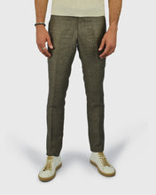 Load image into Gallery viewer, VINCENT & FRANKS S25126/7523 BROWN SLIM TROUSER