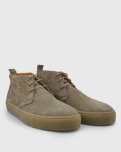 Load image into Gallery viewer, VINCENT & FRANKS VFW22 SUEDE TAUPE HIGH-TOP BOOT