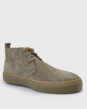 Load image into Gallery viewer, VINCENT & FRANKS VFW22 SUEDE TAUPE HIGH-TOP BOOT