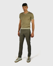 Load image into Gallery viewer, VINCENT & FRANKS S023VF SS TAUPE KNITTED V-NECK