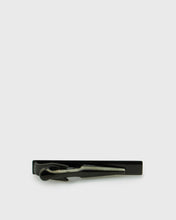 Load image into Gallery viewer, VINCENT & FRANKS VF131.93 BLK-ROD TIE BAR