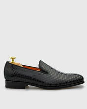 Load image into Gallery viewer, L'STONY 10855 LO PATENT BLACK LOAFER