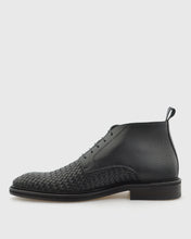 Load image into Gallery viewer, VINCENT & FRANKS W21BSKT BLACK DERBY BOOT