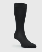 Load image into Gallery viewer, VISCONTI A590V PLAIN BLACK SOCKS