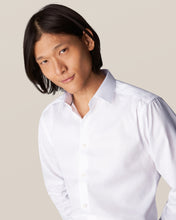 Load image into Gallery viewer, ETON 30008881100 WHITE SIGNATURE TWILL SUPER-SLIM SINGLE CUFF SHIRT