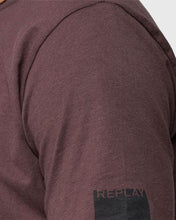 Load image into Gallery viewer, REPLAY R2782660M3591 PLUM V-NECK TEE