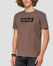 Load image into Gallery viewer, REPLAY M3882.2262G  BROWN CREW T-SHIRT