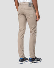Load image into Gallery viewer, REPLAY R02066197M914Y81 SAND ANBASS HYPERFLEX JEANS