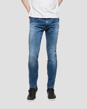 Load image into Gallery viewer, REPLAY M914661808010 INDIGO ANBASS HYPERFLEX JEANS