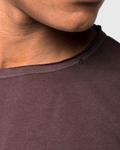 Load image into Gallery viewer, REPLAY R2782660M3590 PLUM CREW TEE