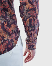 Load image into Gallery viewer, VINCENT &amp; FRANKS W2303632207C WINE LIBERTY PRINT SLIM SC SHIRT
