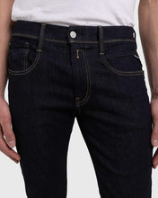 Load image into Gallery viewer, REPLAY RF13661M914Y DK-BLUE ANBASS HYPERFLEX JEANS
