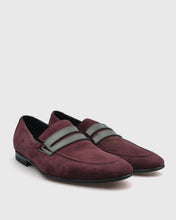 Load image into Gallery viewer, VINCENT &amp; FRANKS S23VFLO-SU BORDO SUEDE LOAFER
