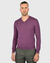Load image into Gallery viewer, VISCONTI W23V AUBERGINE WOOL V-NECK SWEATER
