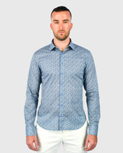 Load image into Gallery viewer, VINCENT &amp; FRANKS W2303639010R BLUE LIBERTY PRINT SLIM SC SHIRT
