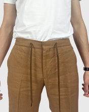 Load image into Gallery viewer, FRANCKINO SARTORIA FSS24 LIN3 SLUB JOGGER - RUST TROUSER
