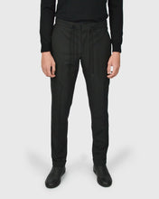 Load image into Gallery viewer, FRANCKINO SARTORIA FSS24 PL 4BDB-JOGGER 2PSU BLACK NEAPOLITAN SUIT
