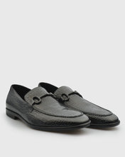 Load image into Gallery viewer, VINCENT &amp; FRANKS W24CROC BLACK CROCODILE LOAFER
