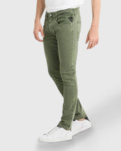 Load image into Gallery viewer, REPLAY R3978121914Y GREEN ANBASS X-LITE JEANS
