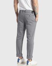 Load image into Gallery viewer, REPLAY R83669627L GREY ZEUMAR CHINOS
